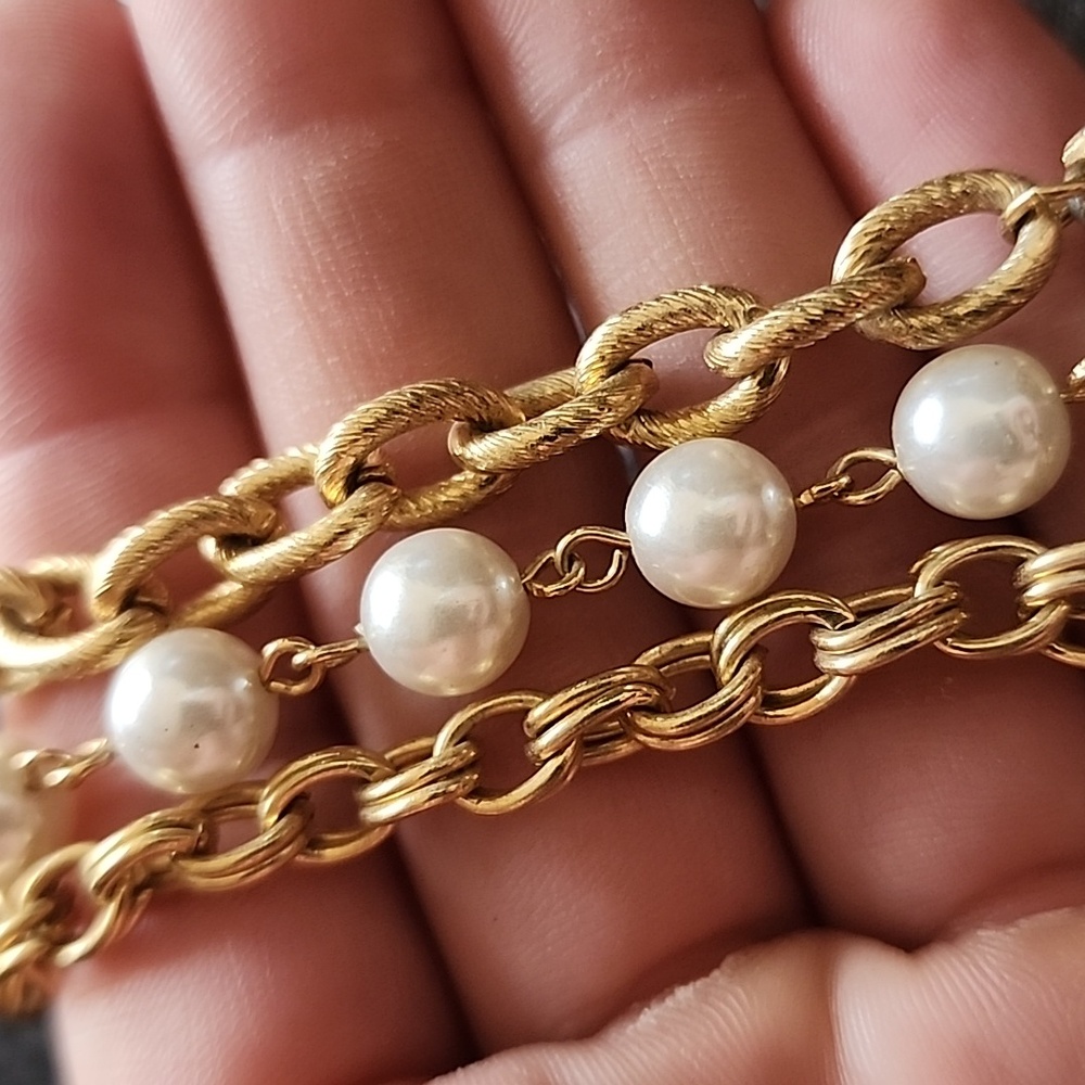 VTG Napier bracelet - Picture 4 of 7